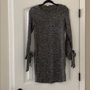 PinkBlush Maternity Small Grey Knit Dress